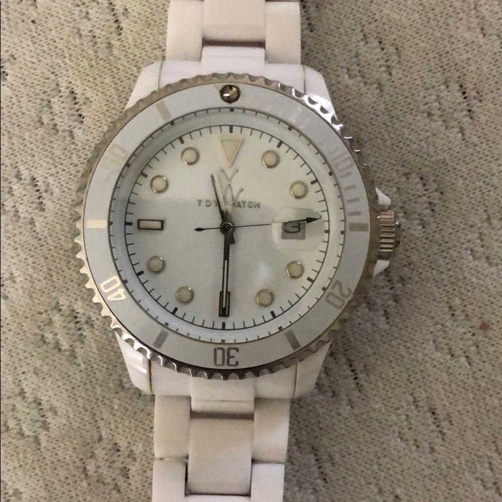 ToyWatch EUC - Picture 2 of 2